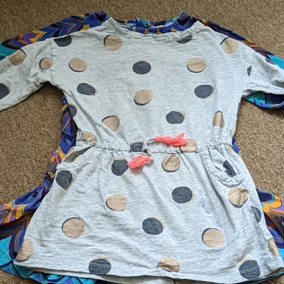 Bundle of 6 dresses in size 4/5 - Picture 3 of 8